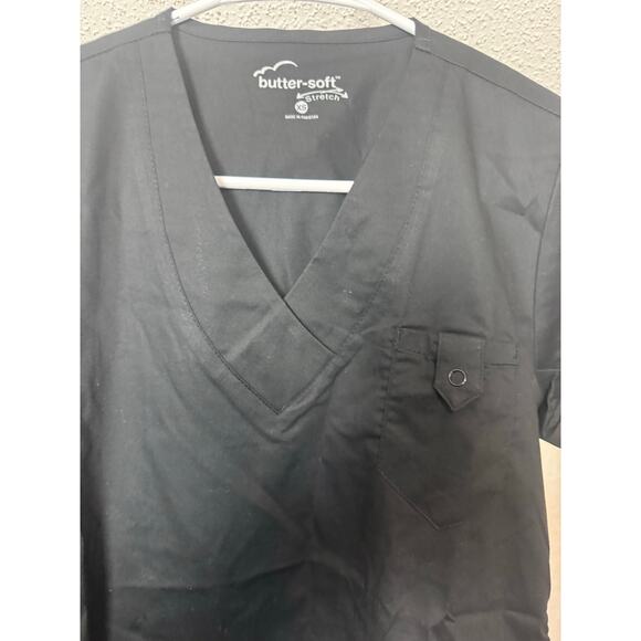 BN #42 NWT Butter-Soft Stretch Scrub Top XS black – Uniform Advantage - Picture 3 of 4